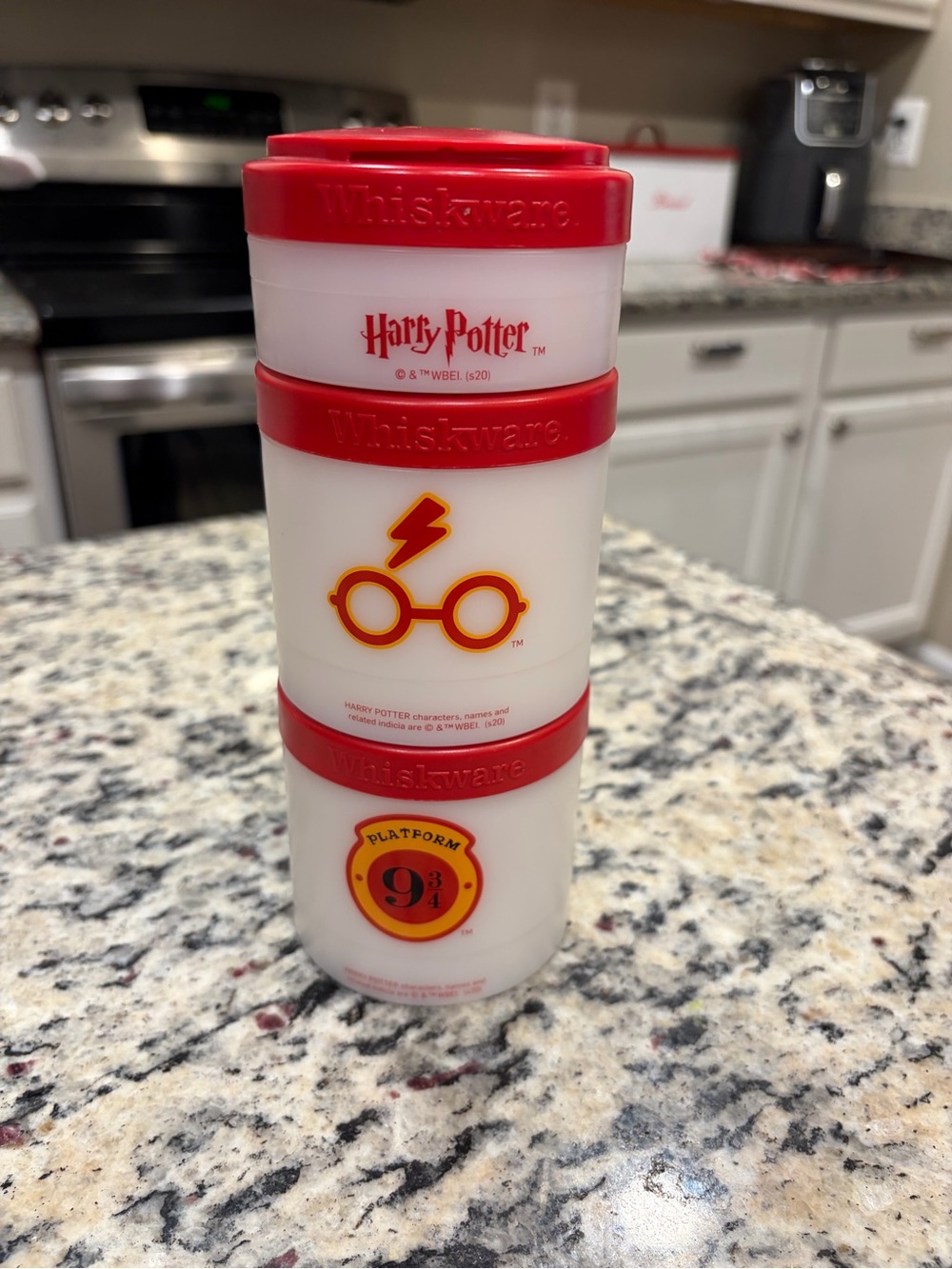 Whiskware Harry Potter Stackable 3-Compartment 12oz Snack Container Red/White